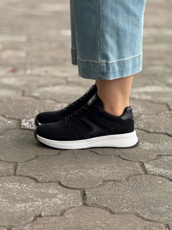 کتونی زارا آویشن